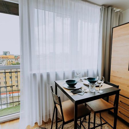 Komfortowy Apartament W Centrum Wroclawia Ngoại thất bức ảnh